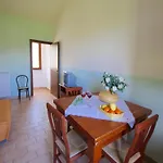 Casa vacanze Mansion In With Pool