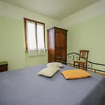 Mansion In With Pool Casa vacanze