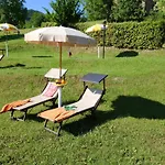 Casa vacanze Mansion In With Pool *