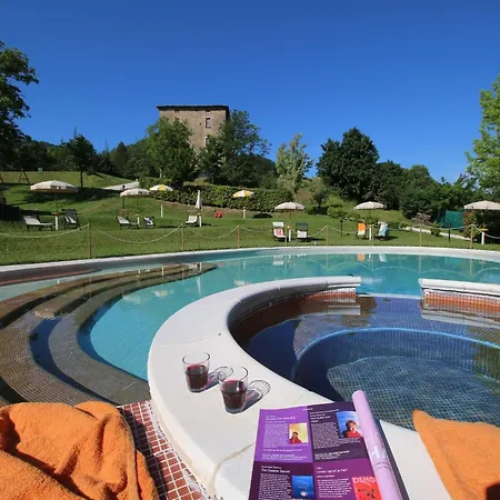 Mansion In With Pool Apecchio