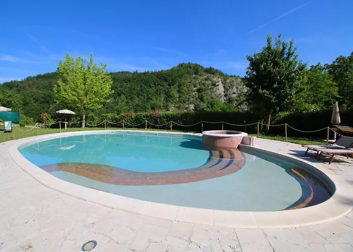 Mansion In With Pool Σπίτι διακοπών *