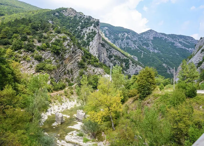 Casa vacanze Mansion In Apecchio With Pool *